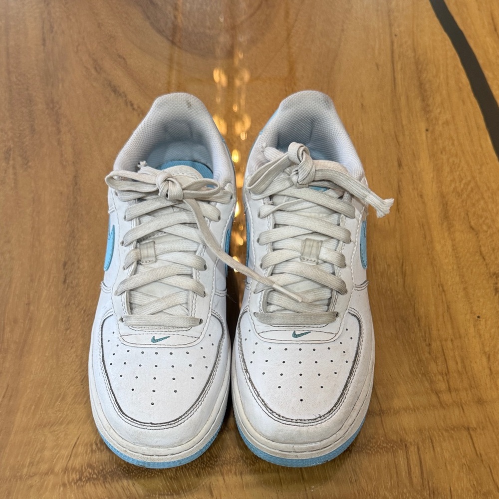 Nike Air Force 1  Kids White and Blue Sneakers. Used. Check photos